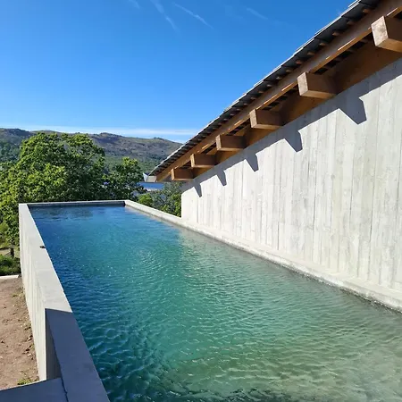 Fugahouse - Art, Nature & *