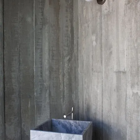 Fugahouse - Art, Nature &