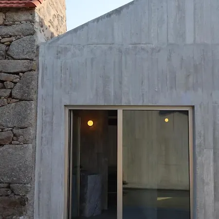 Fugahouse - Art, Nature & * Pretarouca